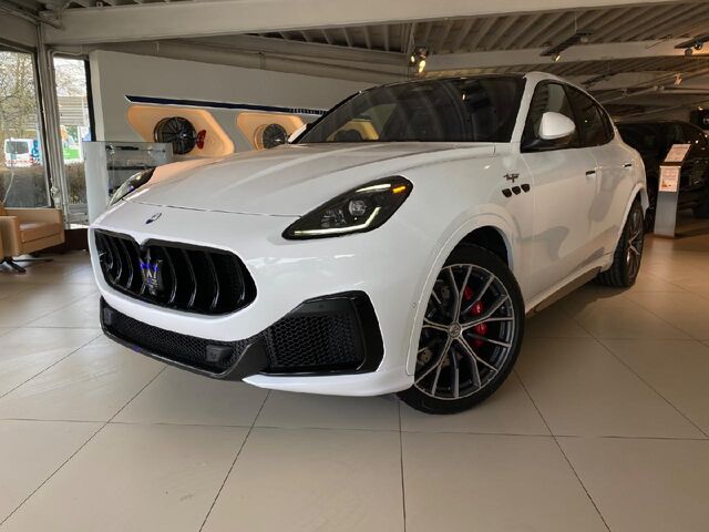 MASERATI Grecale Trofeo V6 AWD *Maserati-IN* Vorschau für Listenansicht