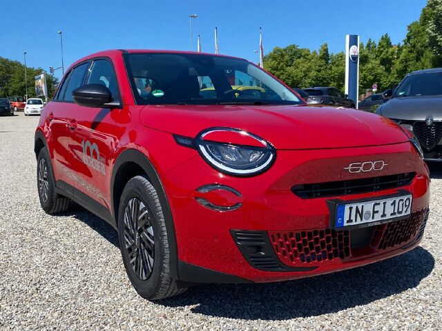 FIAT 600 Hybrid Sonderedition Ansicht 2 für Fahrzeugdetailseite