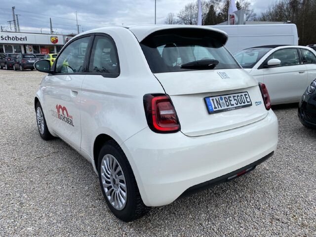 FIAT 500e Action Ansicht 4 für Fahrzeugdetailseite