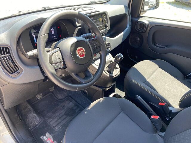 FIAT Panda Pandina Cross Ansicht 6 für Fahrzeugdetailseite