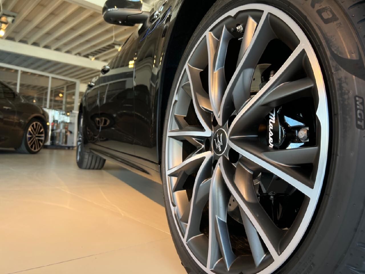 MASERATI Ghibli GT Mild-Hybrid *Maserati-IN* Ansicht 5 für Fahrzeugdetailseite