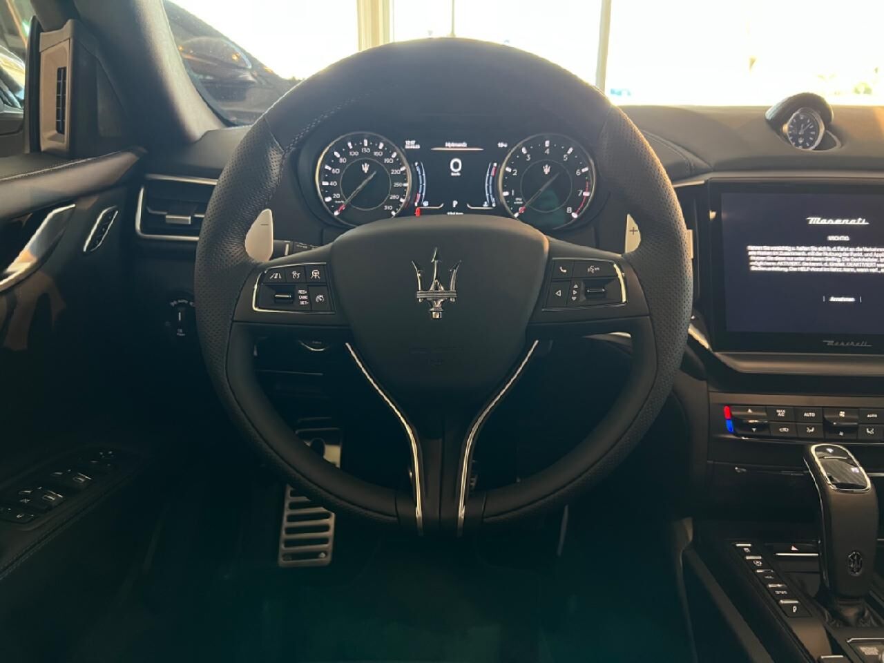 MASERATI Ghibli GT Mild-Hybrid *Maserati-IN* Ansicht 9 für Fahrzeugdetailseite