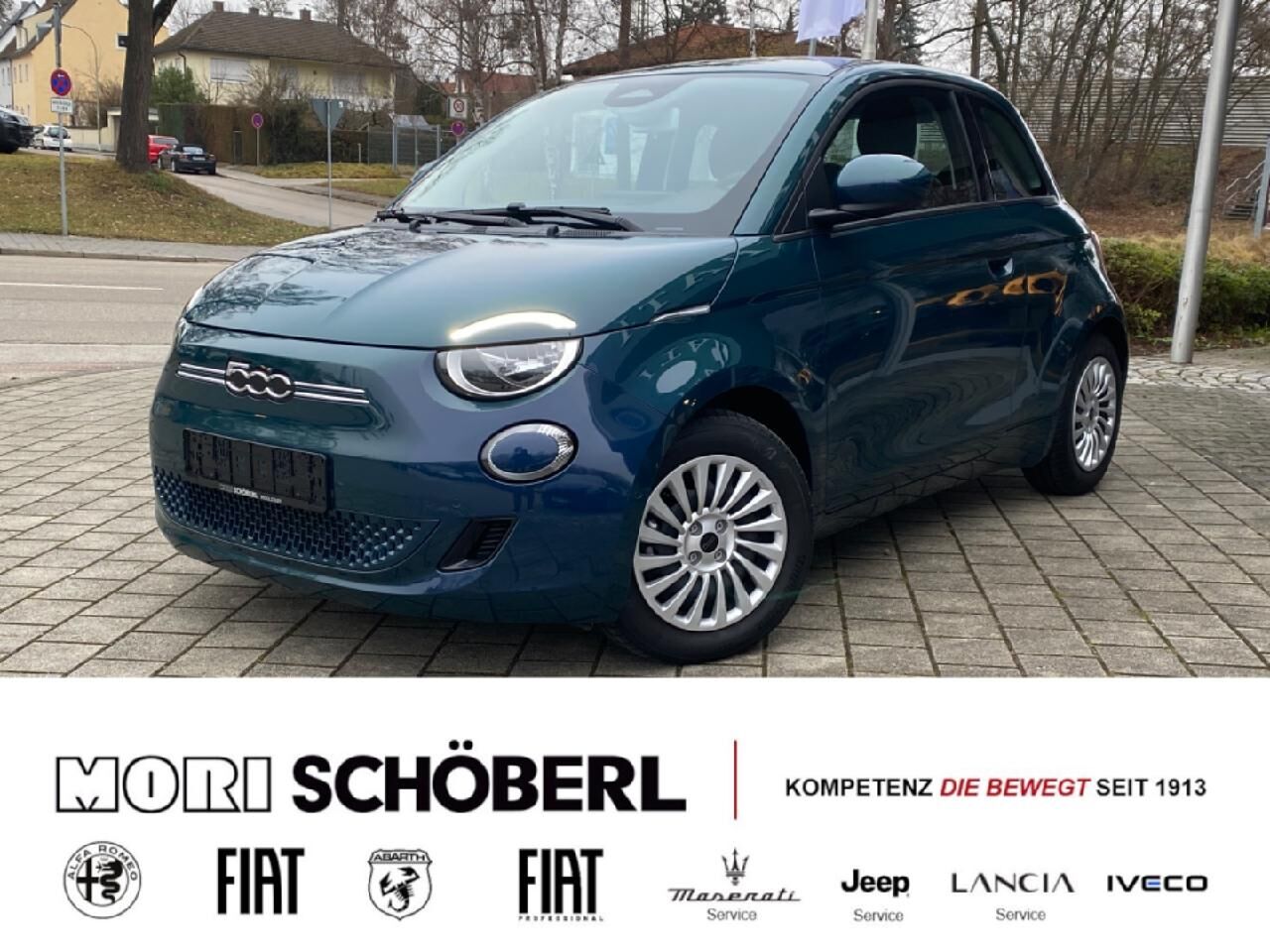 FIAT 500e 42kWh Komfort-Paket Metallic Ansicht 1 für Fahrzeugdetailseite