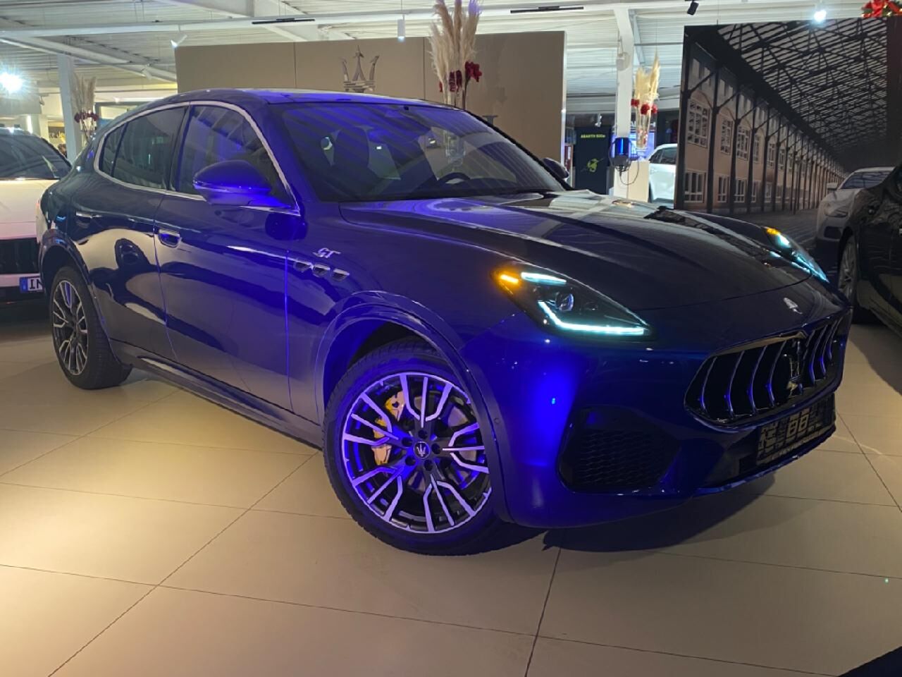 MASERATI Grecale GT Primaserie AWD *Maserati-IN* Ansicht 1 für Fahrzeugdetailseite