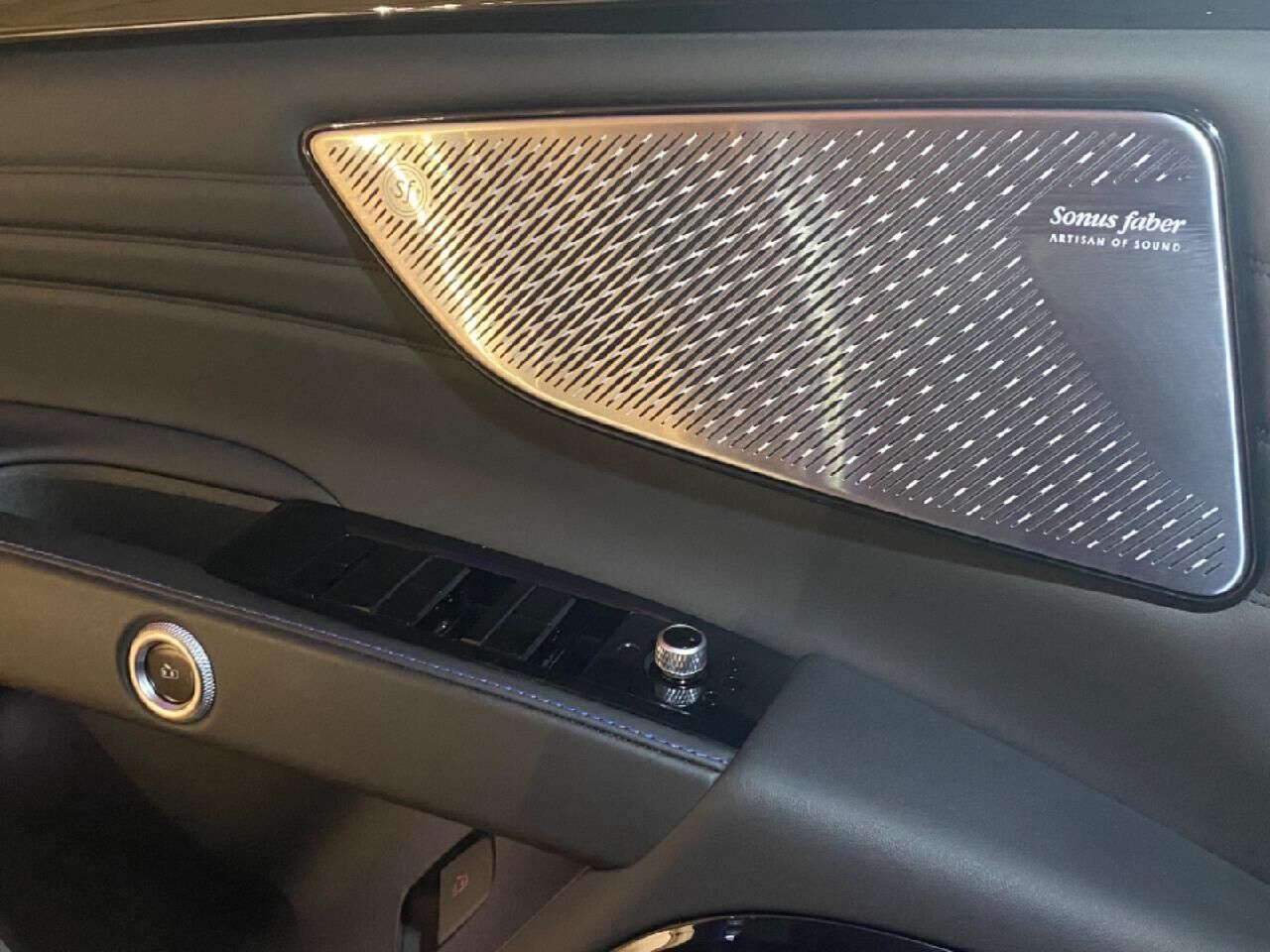 MASERATI Grecale GT Primaserie AWD *Maserati-IN* Ansicht 12 für Fahrzeugdetailseite