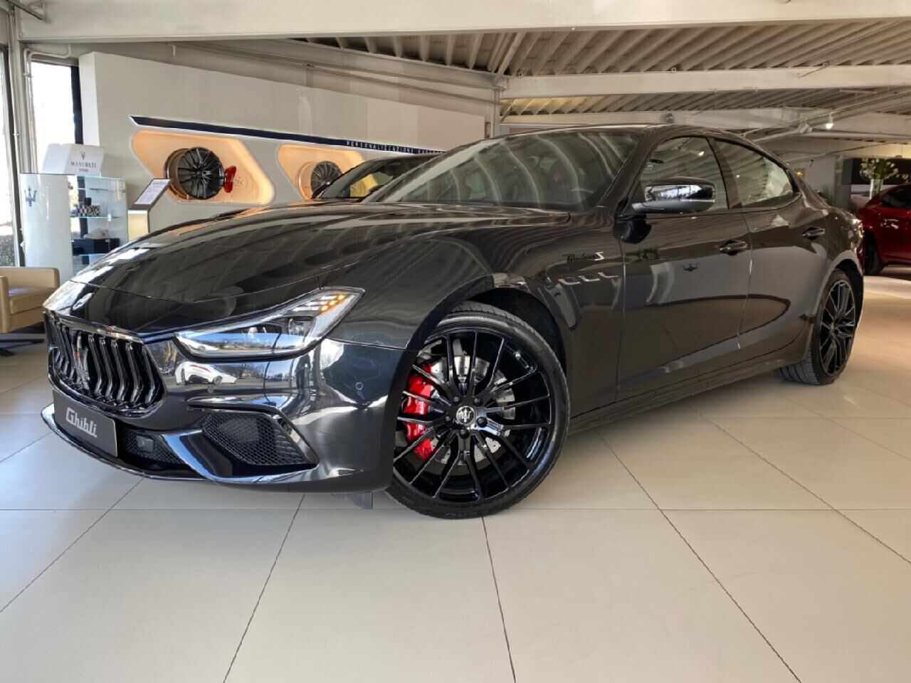 MASERATI Ghibli Modena S Q4 *Maserati-IN* Ansicht 5 für Fahrzeugdetailseite