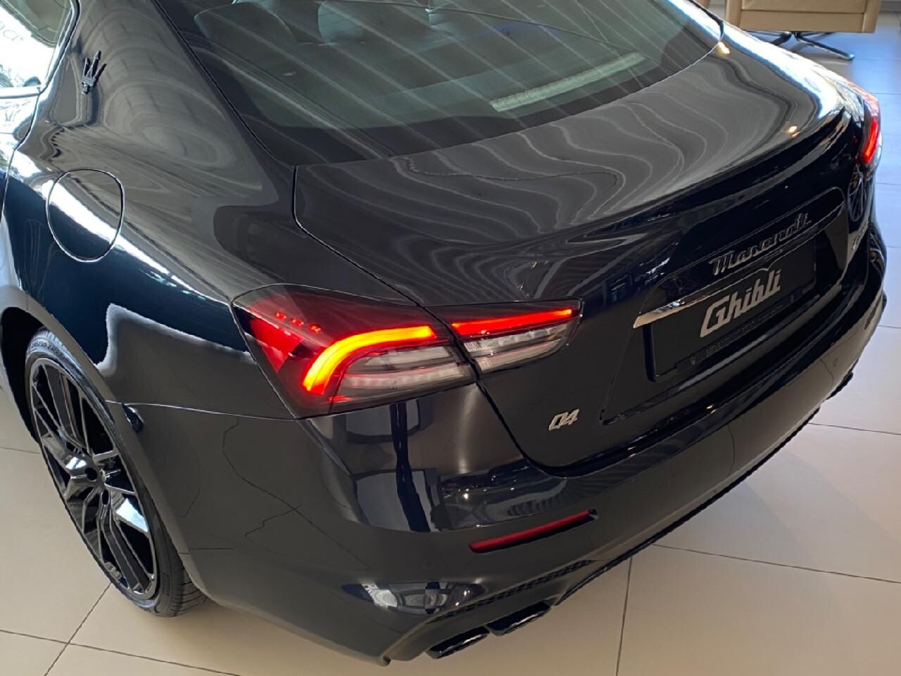MASERATI Ghibli Modena S Q4 *Maserati-IN* Ansicht 8 für Fahrzeugdetailseite