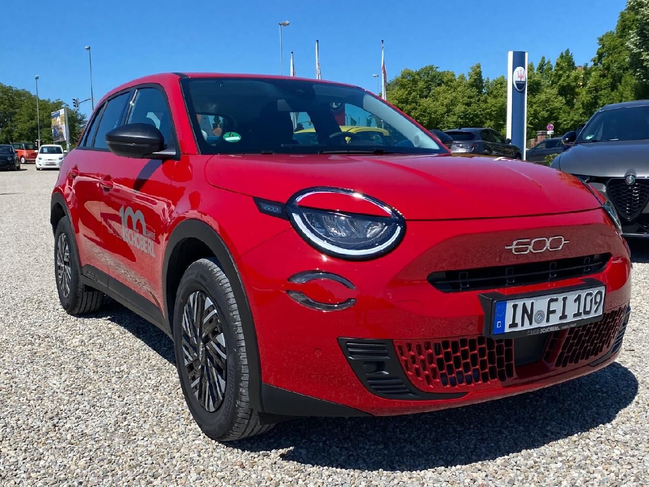 FIAT 600 Hybrid Sonderedition Ansicht 2 für Fahrzeugdetailseite
