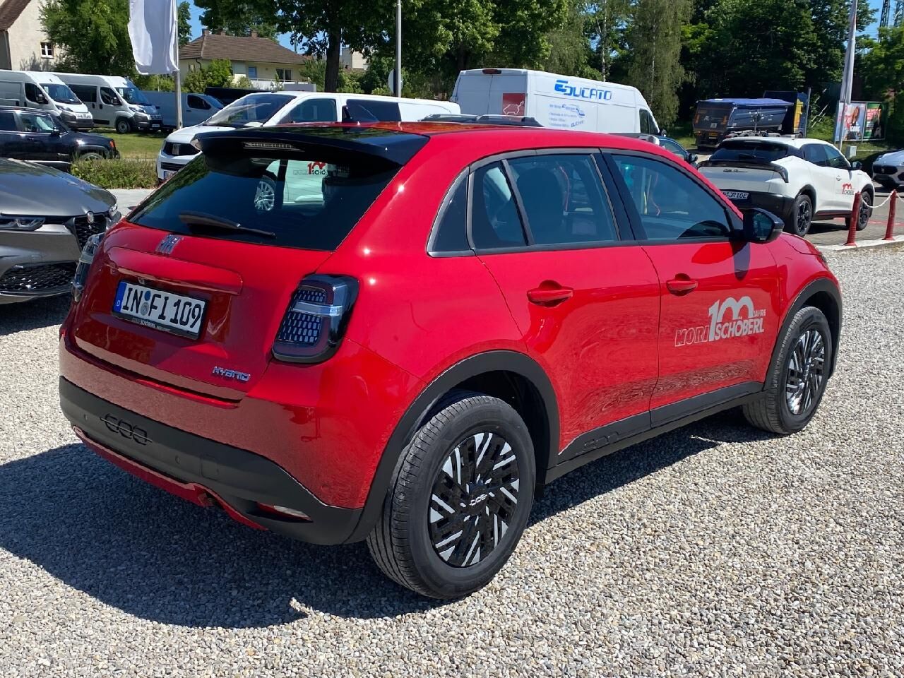 FIAT 600 Hybrid Sonderedition Ansicht 3 für Fahrzeugdetailseite