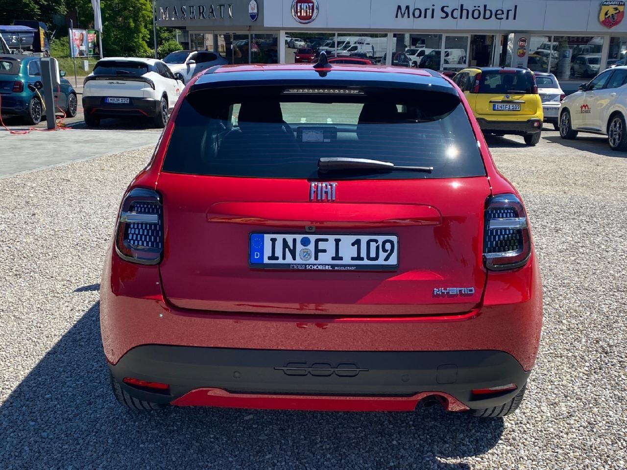 FIAT 600 Hybrid Sonderedition Ansicht 4 für Fahrzeugdetailseite