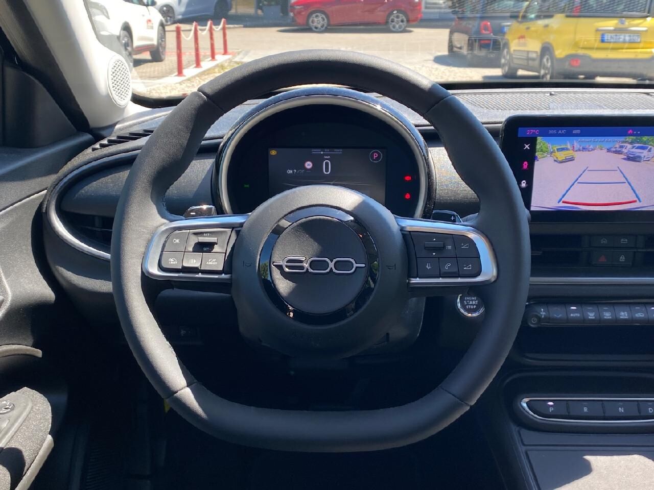 FIAT 600 Hybrid Sonderedition Ansicht 9 für Fahrzeugdetailseite