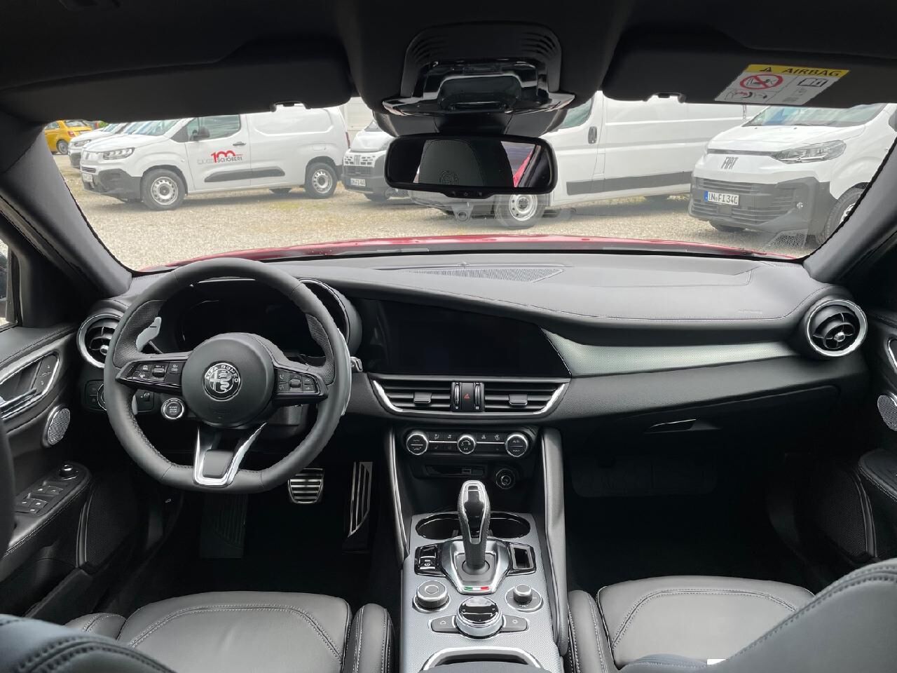 ALFA ROMEO Giulia Veloce Q4 Ansicht 6 für Fahrzeugdetailseite