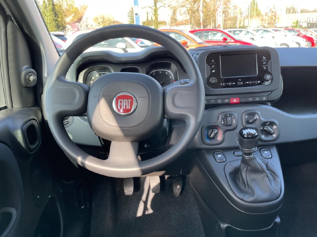 FIAT Panda Base Ansicht 6 für Fahrzeugdetailseite