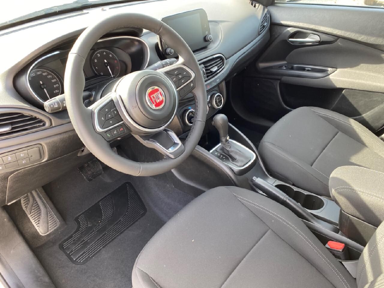 FIAT Tipo Basis Ansicht 5 für Fahrzeugdetailseite