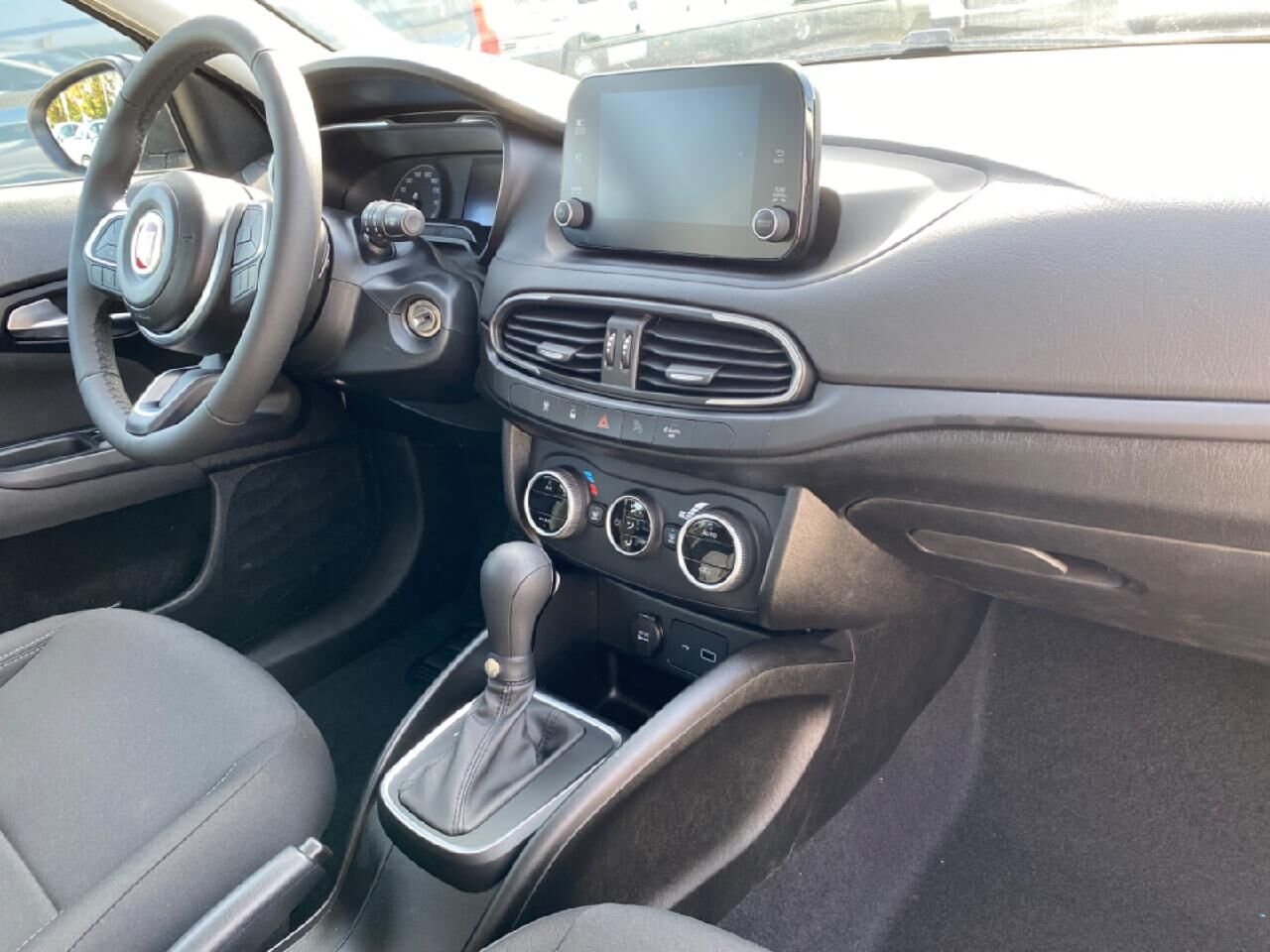 FIAT Tipo Basis Ansicht 9 für Fahrzeugdetailseite