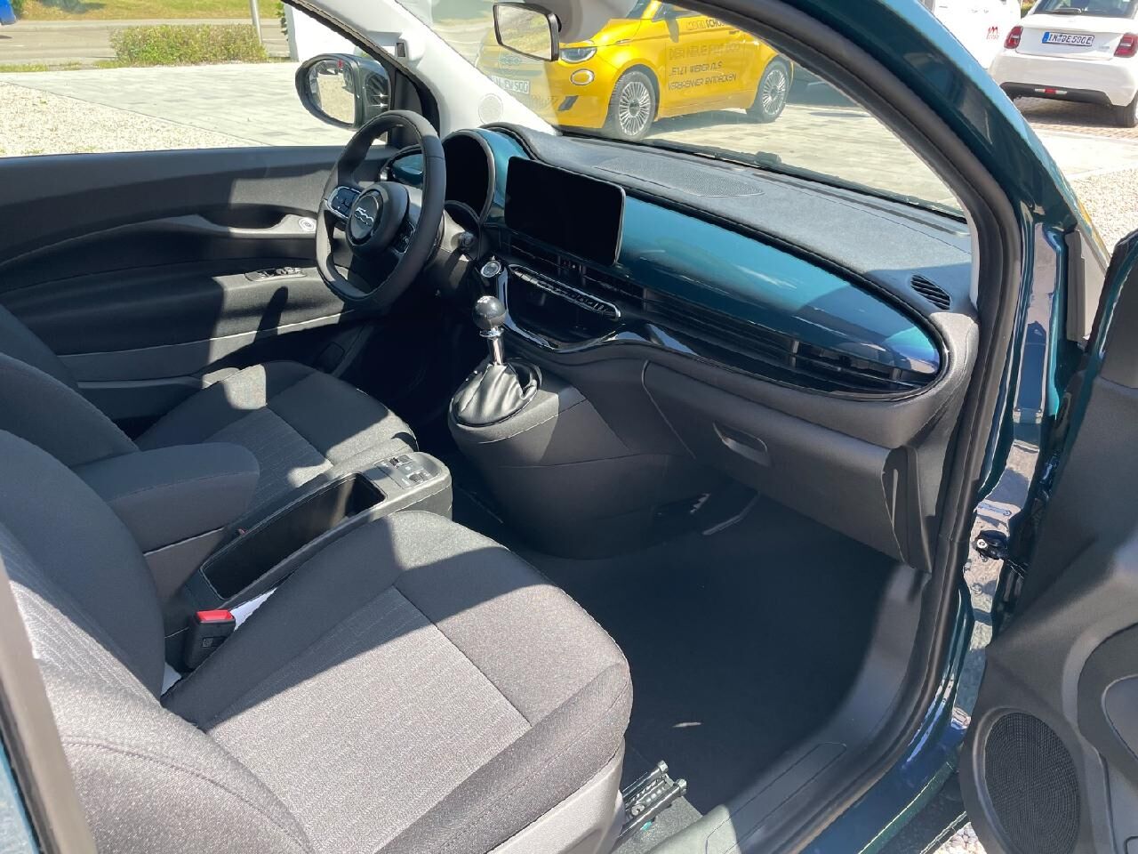 FIAT 500 1.0 Hybrid FireFly 48 kW Torino Ansicht 7 für Fahrzeugdetailseite