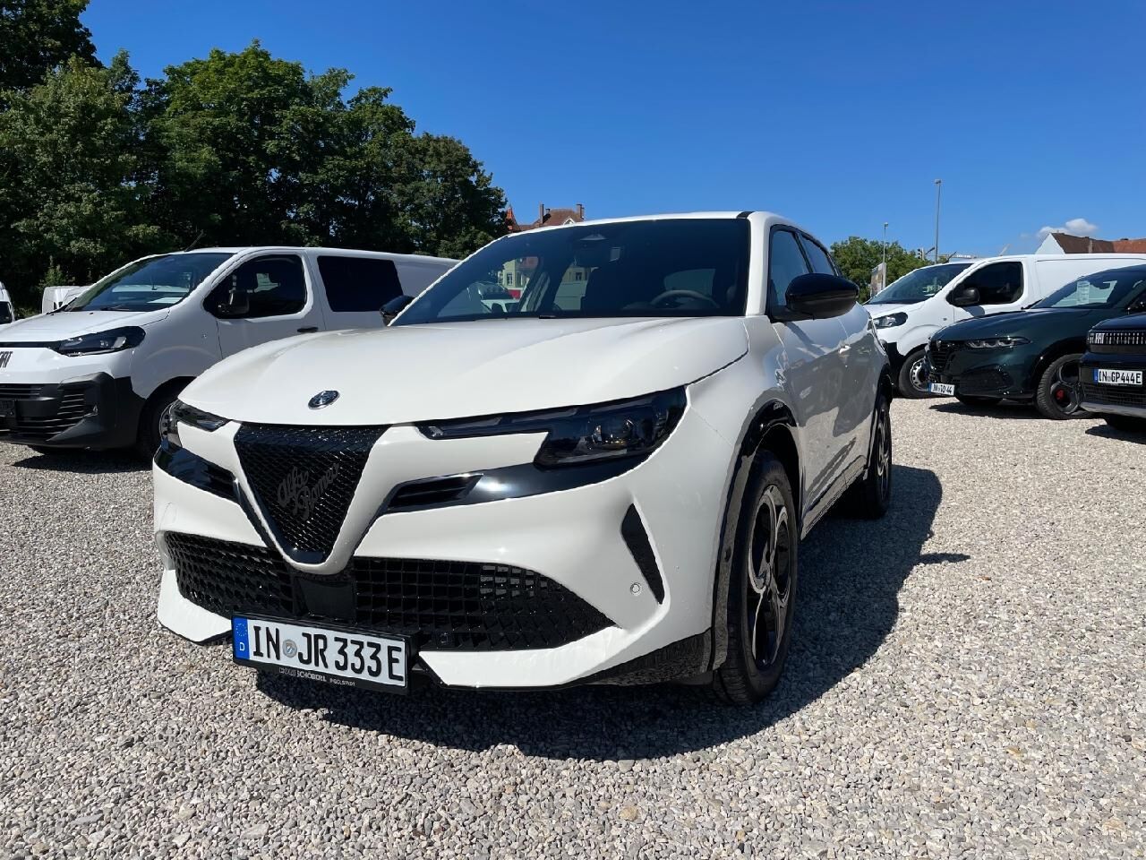 ALFA ROMEO Junior Elettrica 115 kW TI Ansicht 1 für Fahrzeugdetailseite
