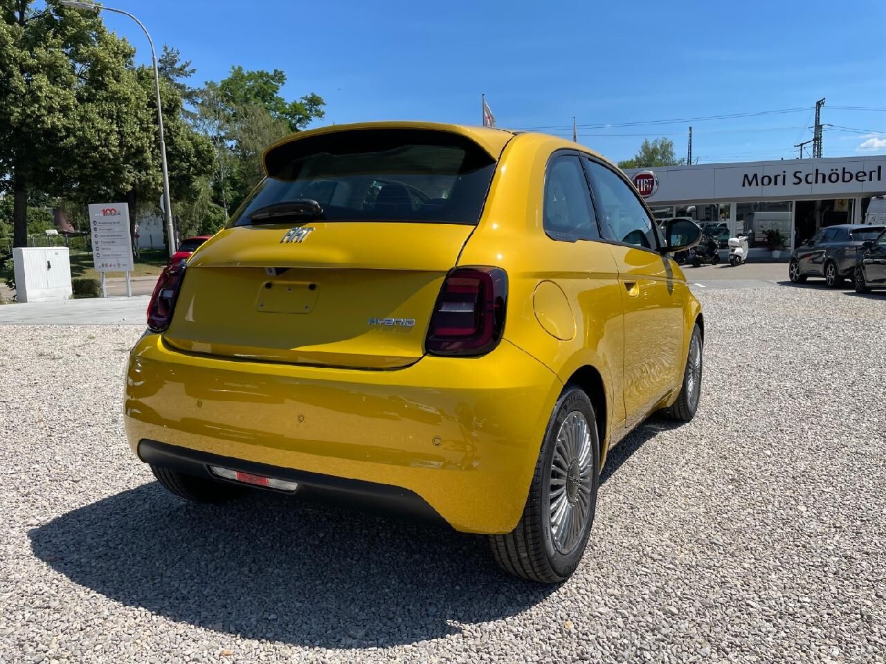 FIAT 500 Lim. 1.0 Hybrid 48 kW Icon inkl. Komfort-Pake Ansicht 3 für Fahrzeugdetailseite