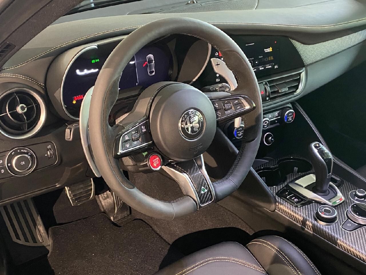 ALFA ROMEO Andere Quadrifoglio Oro Ansicht 14 für Fahrzeugdetailseite