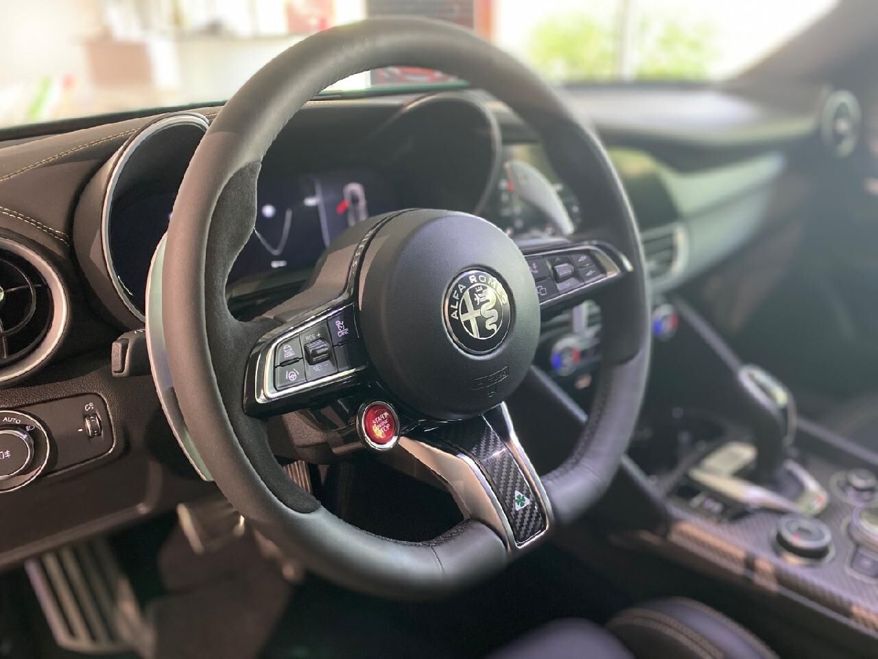 ALFA ROMEO Andere Quadrifoglio Oro Ansicht 15 für Fahrzeugdetailseite