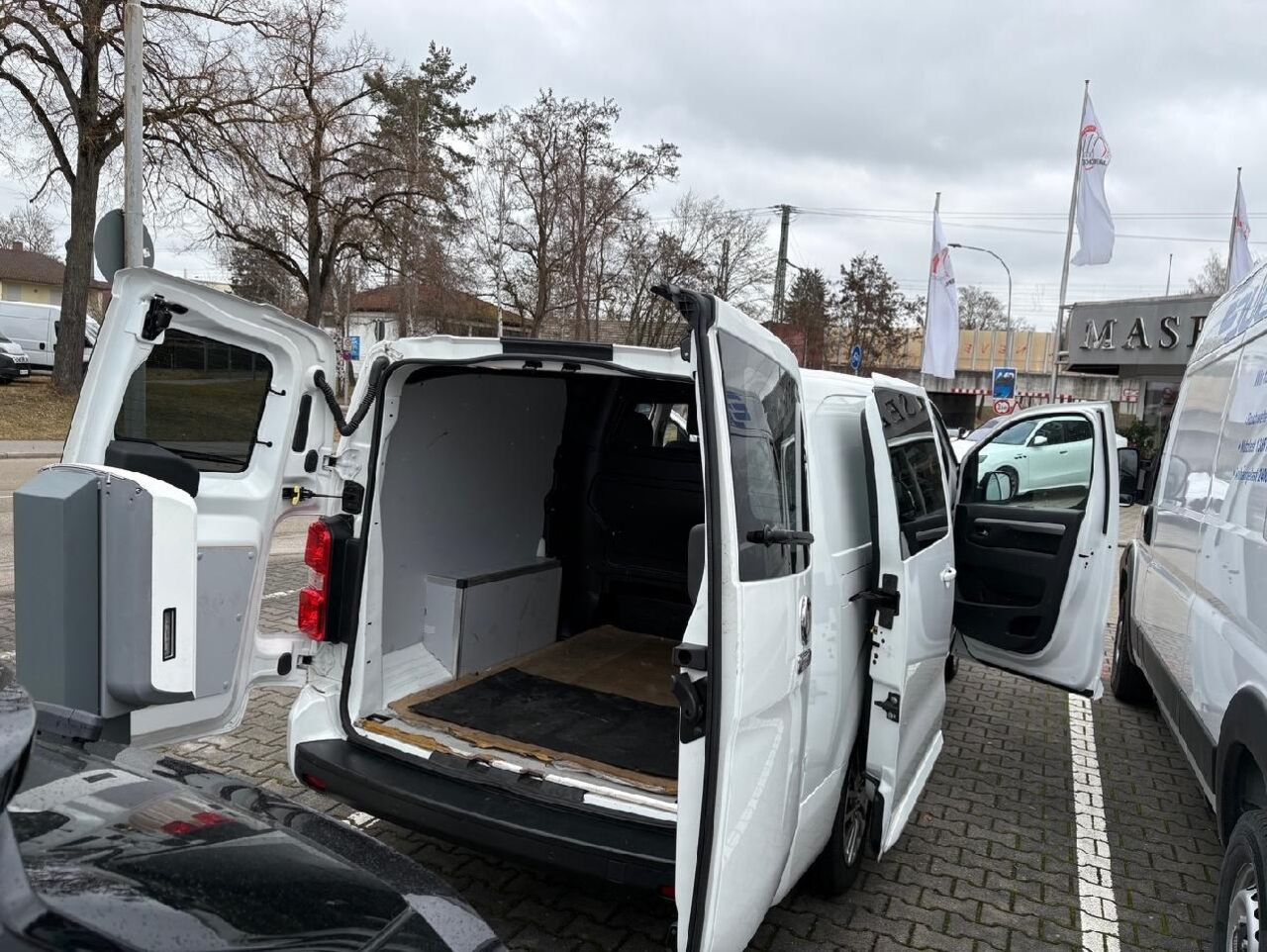 FIAT Scudo SX L3 Multicab Ansicht 4 für Fahrzeugdetailseite