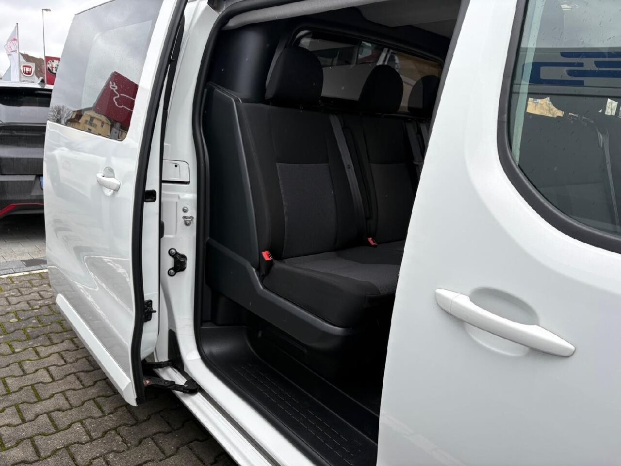 FIAT Scudo SX L3 Multicab Ansicht 5 für Fahrzeugdetailseite