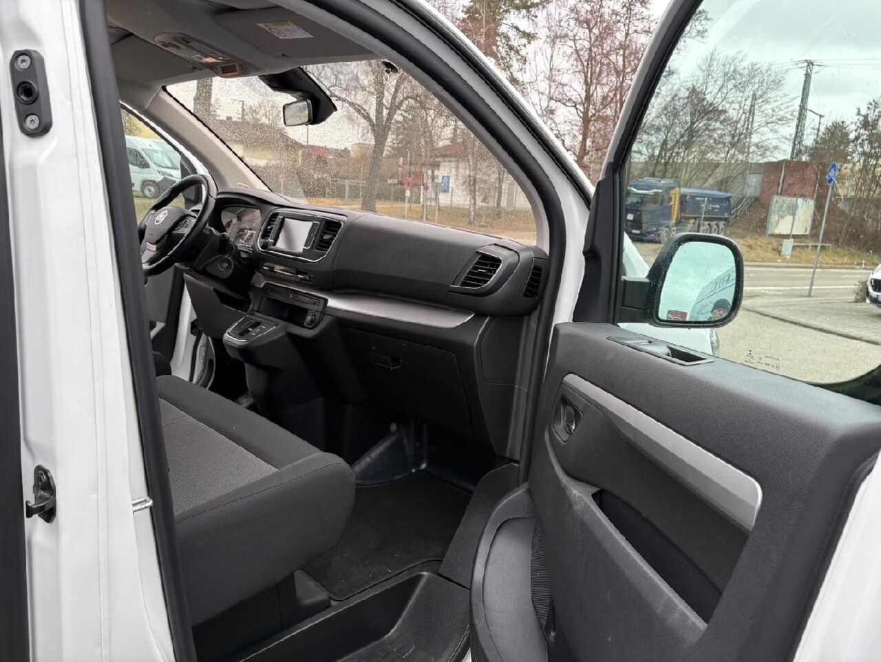FIAT Scudo SX L3 Multicab Ansicht 6 für Fahrzeugdetailseite