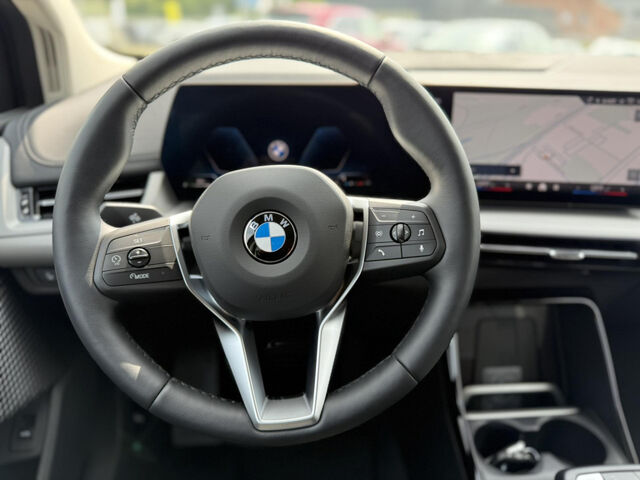 BMW 218 Active Tourer 218i Active Tourer Komfortzugang AHK Adaptiv-LED Ansicht 11 für Fahrzeugdetailseite
