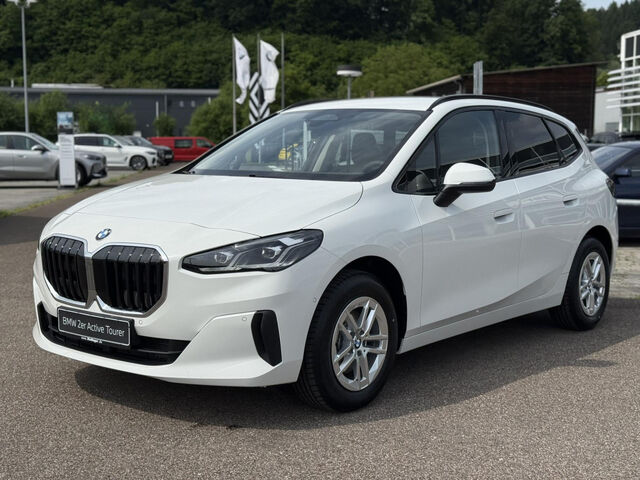 BMW 218 Active Tourer 218i Active Tourer Komfortzugang AHK Adaptiv-LED Ansicht 4 für Fahrzeugdetailseite