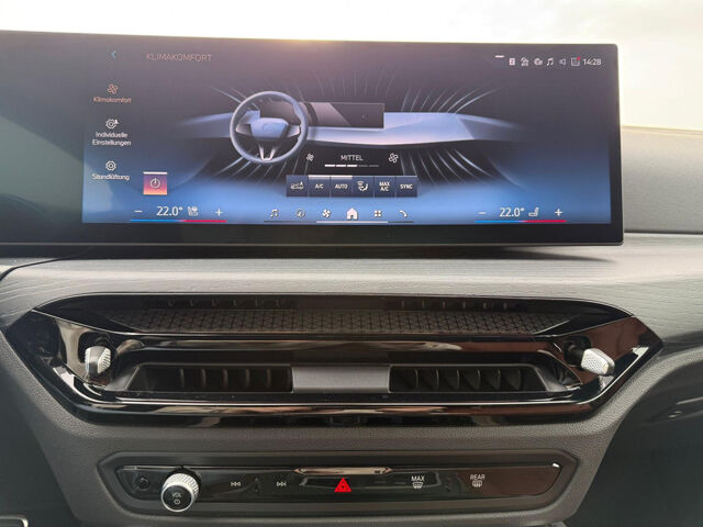 BMW 420 i Cabrio M Sport InnoPaket DrivAss AHK 18 Ansicht 15 für Fahrzeugdetailseite