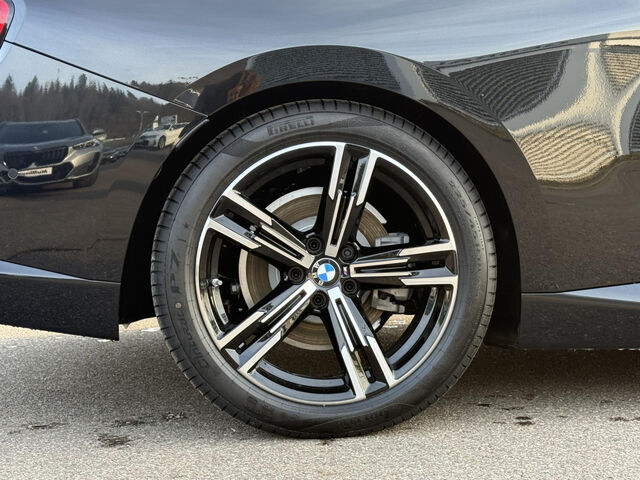 BMW 220 i CoupÃ© M Sport Parkassis Plus H/R Inno Ansicht 10 für Fahrzeugdetailseite