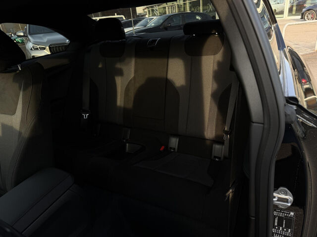 BMW 220 i CoupÃ© M Sport Parkassis Plus H/R Inno Ansicht 13 für Fahrzeugdetailseite