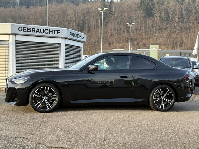 BMW 220 i CoupÃ© M Sport Parkassis Plus H/R Inno Ansicht 5 für Fahrzeugdetailseite