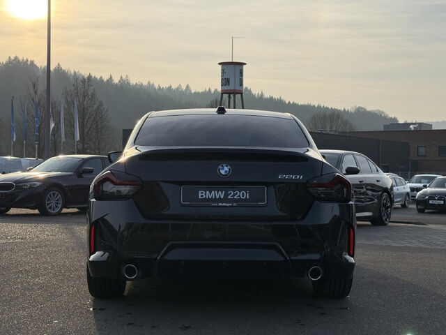 BMW 220 i CoupÃ© M Sport Parkassis Plus H/R Inno Ansicht 7 für Fahrzeugdetailseite