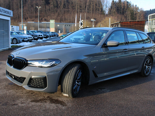 BMW 530 e xDr.T. M Sport ACC Kamera Lenkradh.HiFi AHK Ansicht 3 für Fahrzeugdetailseite