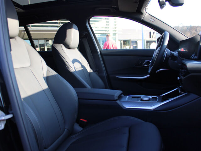 BMW 320 i T.M Sport PanoD.AHK ACC HUD Lenkradh.Park+ Ansicht 8 für Fahrzeugdetailseite