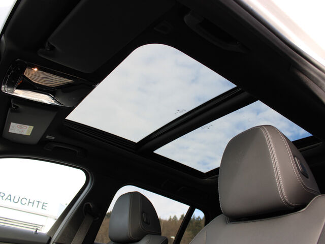 BMW 320 i T.M Sport PanoD.AHK ACC HUD Lenkradh.Park+ Ansicht 13 für Fahrzeugdetailseite