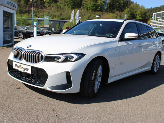 BMW 320 i T.M Sport PanoD.AHK ACC HUD Lenkradh.Park+ Ansicht 3 für Fahrzeugdetailseite