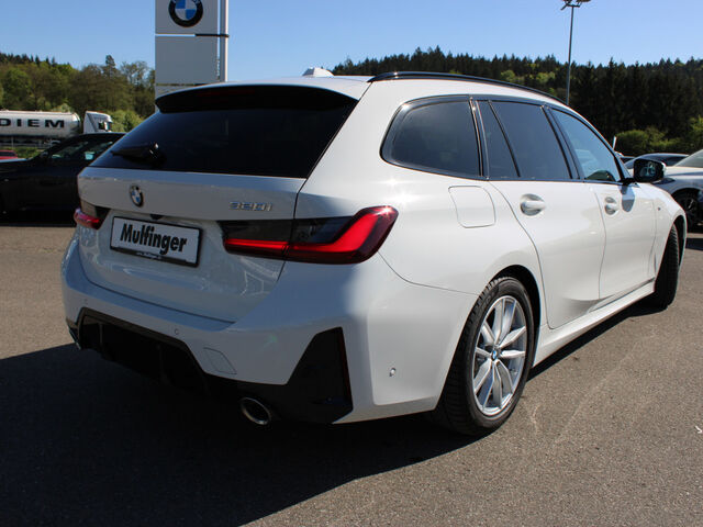 BMW 320 i T.M Sport PanoD.AHK ACC HUD Lenkradh.Park+ Ansicht 5 für Fahrzeugdetailseite