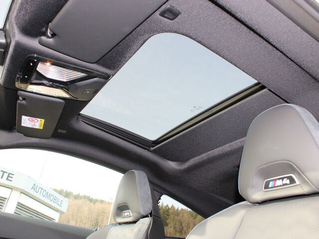 BMW M4 Compet. Compound GlasDach Leder Ha/Ka.19/20 Ansicht 12 für Fahrzeugdetailseite