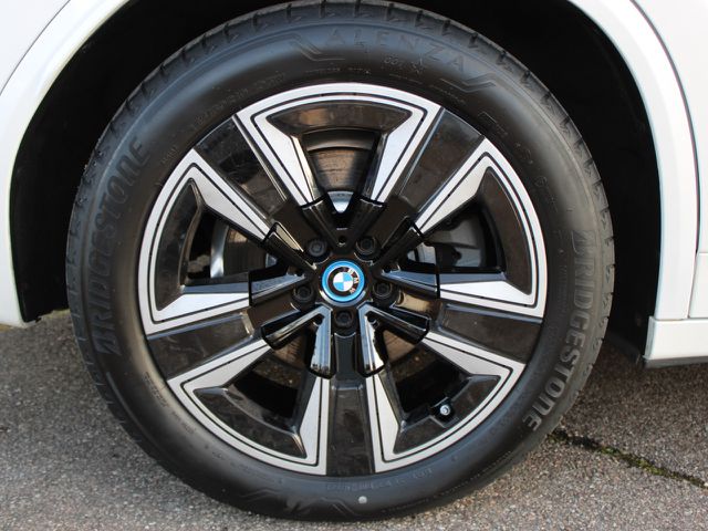 BMW iX3 M Sport Inspiring Driv-Ass-Prof. Ad-LED AHK Ansicht 6 für Fahrzeugdetailseite