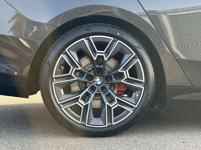 BMW 530 e xDrive Limo M Sport Pro B&W AHK  Travel Paket Ansicht 10 für Fahrzeugdetailseite