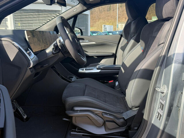 BMW 220 Active Tourer 220i Active Tourer M Sport AHK Komf.zug LED Ansicht 11 für Fahrzeugdetailseite