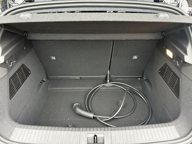 RENAULT Megane E-TECH Esprit Alpine 220 Comfort Range SHZ Ansicht 11 für Fahrzeugdetailseite