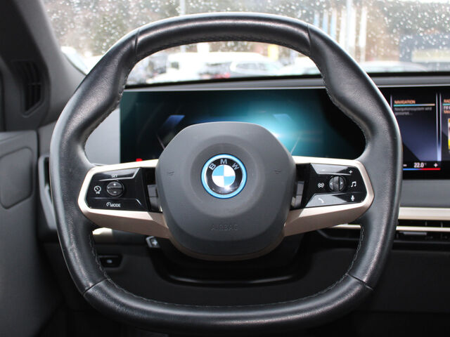 BMW iX x40 ACC Kamera Driv/LivePro.HiFi DAB 21 Ansicht 14 für Fahrzeugdetailseite