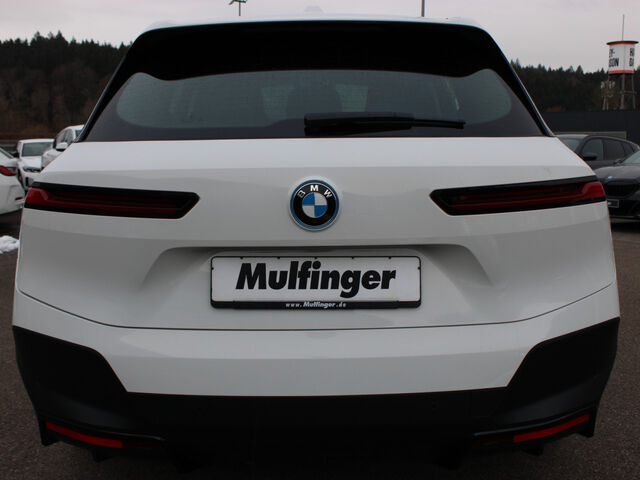 BMW iX x40 ACC Kamera Driv/LivePro.HiFi DAB 21 Ansicht 7 für Fahrzeugdetailseite