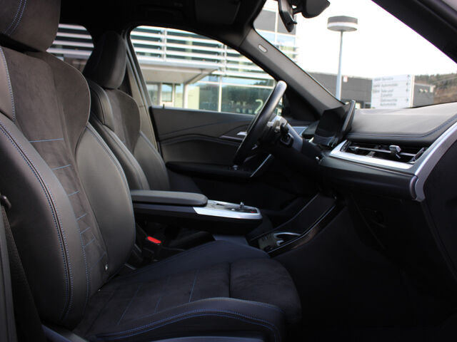 BMW X1 s18d M Sport PanoD.Kamera Ha/Ka.Ad-Fahrw.AHK Ansicht 11 für Fahrzeugdetailseite
