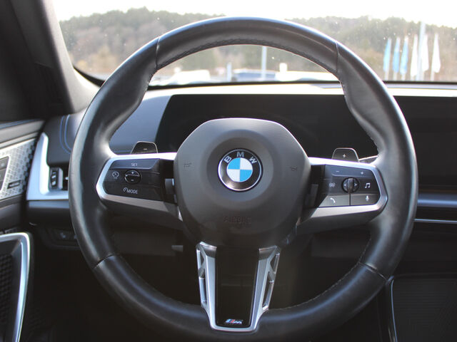 BMW X1 s18d M Sport PanoD.Kamera Ha/Ka.Ad-Fahrw.AHK Ansicht 14 für Fahrzeugdetailseite