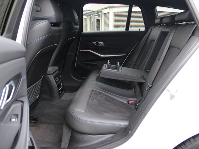 BMW 320 d T. xDr. M Sport LiveProf.ACC Kamera DrivAss Ansicht 10 für Fahrzeugdetailseite