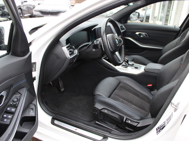 BMW 320 d T. xDr. M Sport LiveProf.ACC Kamera DrivAss Ansicht 9 für Fahrzeugdetailseite